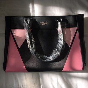 NWT Mary Kay Purse